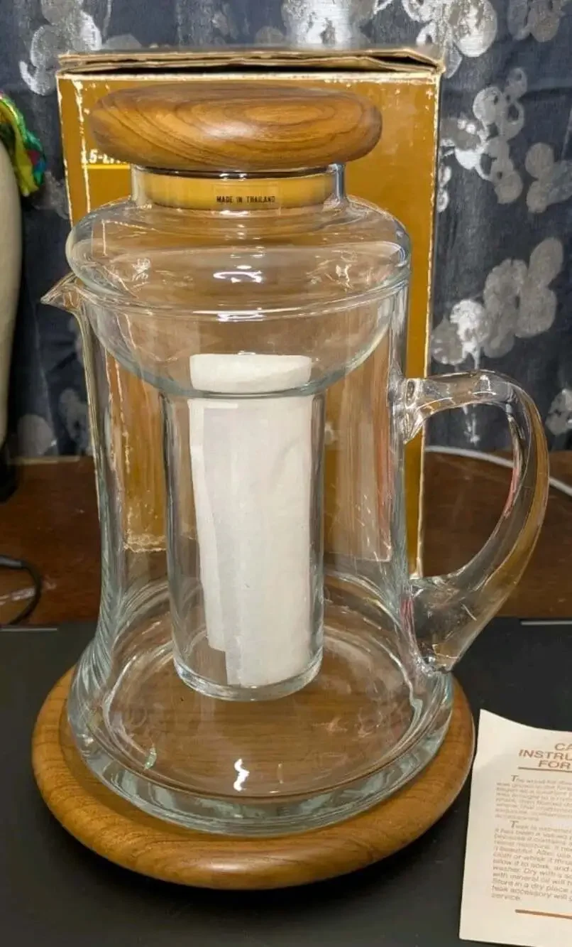 Vintage Baker Hart & Stuart Teak & Glass Pitcher 1.5 L With Ice Insert 10